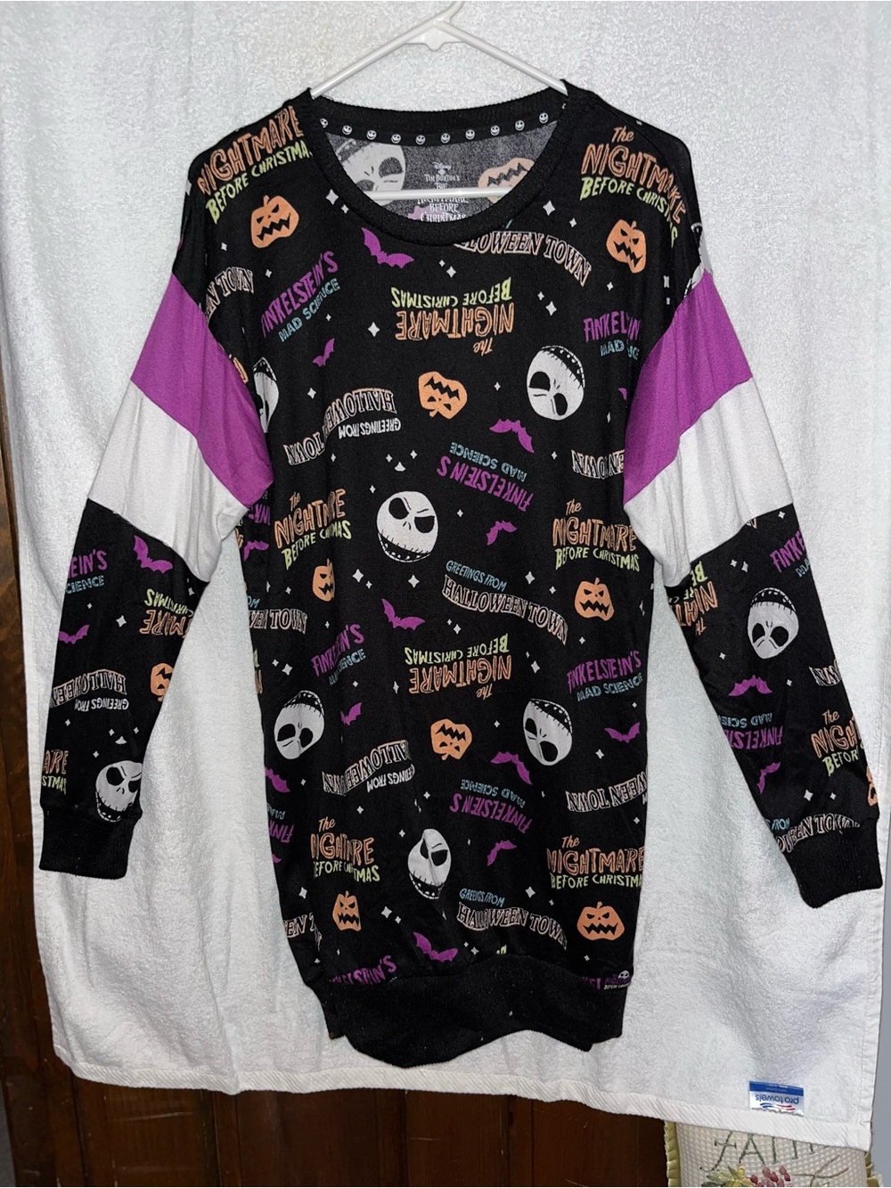 The Nightmare Before Christmas Black & Purple Women's PulloverSweater/Tunic